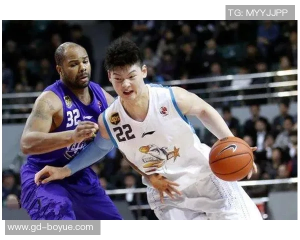 深圳篮球队在挑战赛中的默契配合与战术执行分析