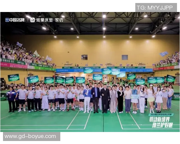 羽毛球配合实力大比拼杭州羽毛球队荣登榜首引发关注 羽毛球配合实力大比拼杭州羽毛球队荣登榜首引发关注