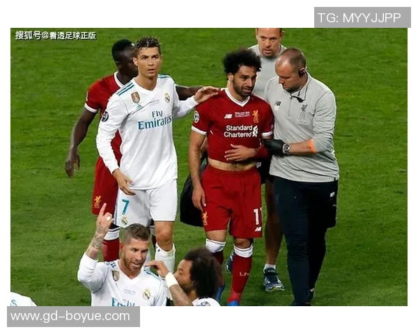 足球明星常见伤害类型及其对职业生涯的影响分析 足球明星常见伤害类型及其对职业生涯的影响分析