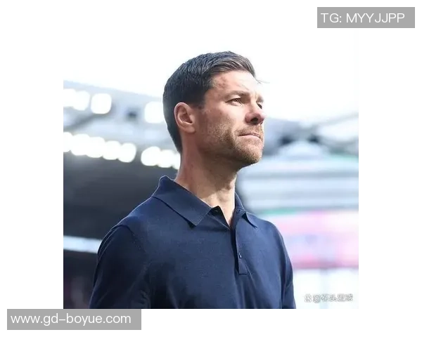 足球明星哈维经典头像图片分享与解析让我们一起回顾他的辉煌瞬间 足球明星哈维经典头像图片分享与解析让我们一起回顾他的辉煌瞬间