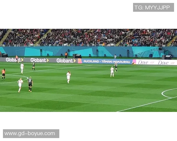 足球明星慷慨解囊助力公益事业的捐款情况分析与影响探讨 足球明星慷慨解囊助力公益事业的捐款情况分析与影响探讨