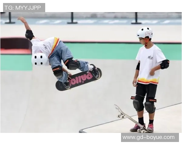 赛后复盘：深圳滑板队 vs 重庆滑板队的战术